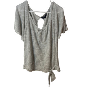 Reitman’s lightweight silver metallic knit top open back front tie size 2X